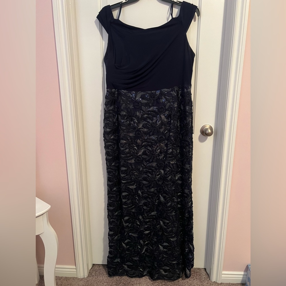 Adrianna Papell navy evening gown